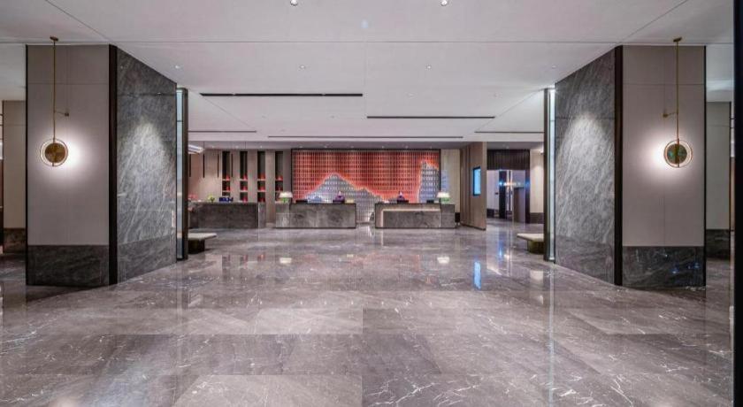Echeng Hotel Hezhou Shizheng Square Wuzhou ภายนอก รูปภาพ